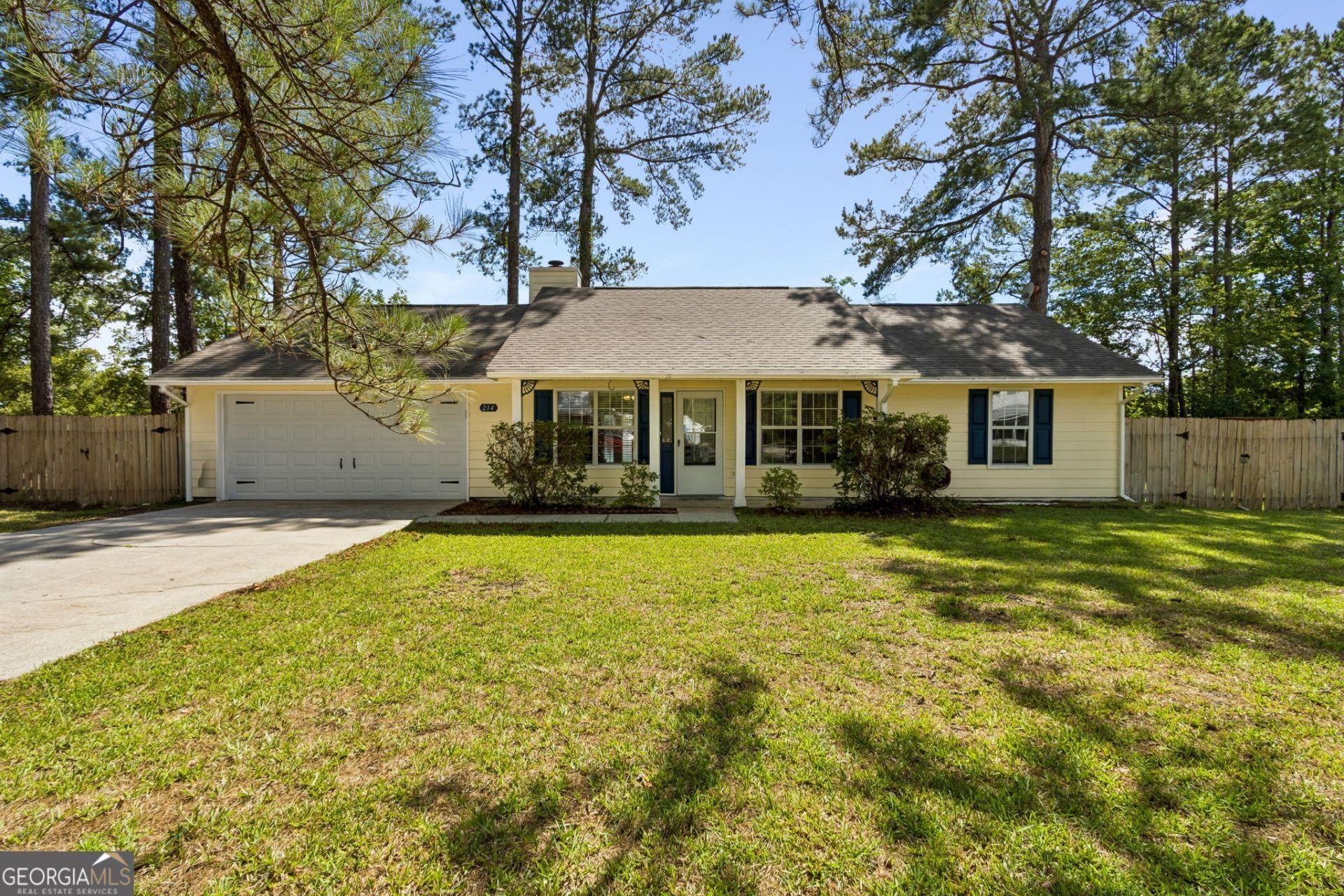 214 Woodbridge Road, Kingsland, GA 31548 Main Photo
