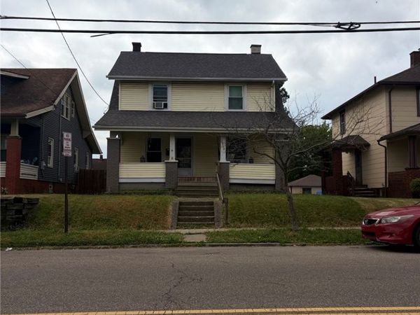 2710 9th Street SW, Canton, OH 44710