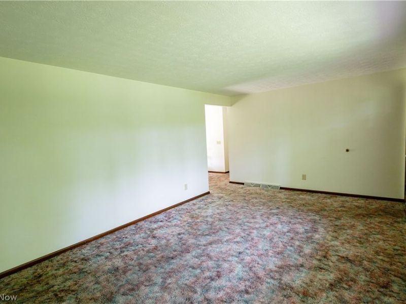 5050 Westbrook Street SE, Magnolia, OH 44643 Photo 18
