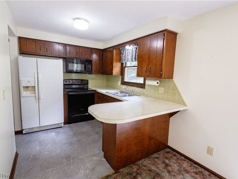 5050 Westbrook Street SE, Magnolia, OH 44643 Photo 7