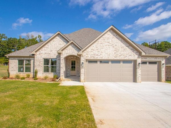 222 Cason Hill Boulevard, Bryant, AR 72002