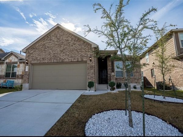 401 Duroc DR, Hutto, TX 78634