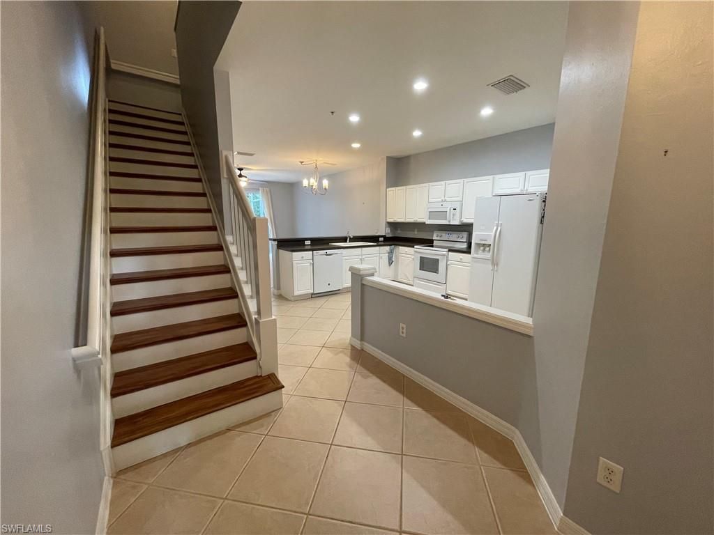 16090 Caldera Ln, Unit 18, Naples, FL 34110 Photo