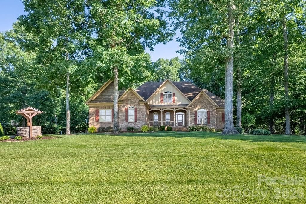 8325 Curico Lane, Charlotte, NC 28227 Main Photo