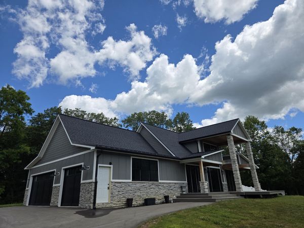 6172 Hellner Road, Ann Arbor, MI 48105