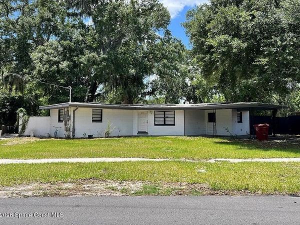 105 Burchwood Avenue , Plant City, FL 33563