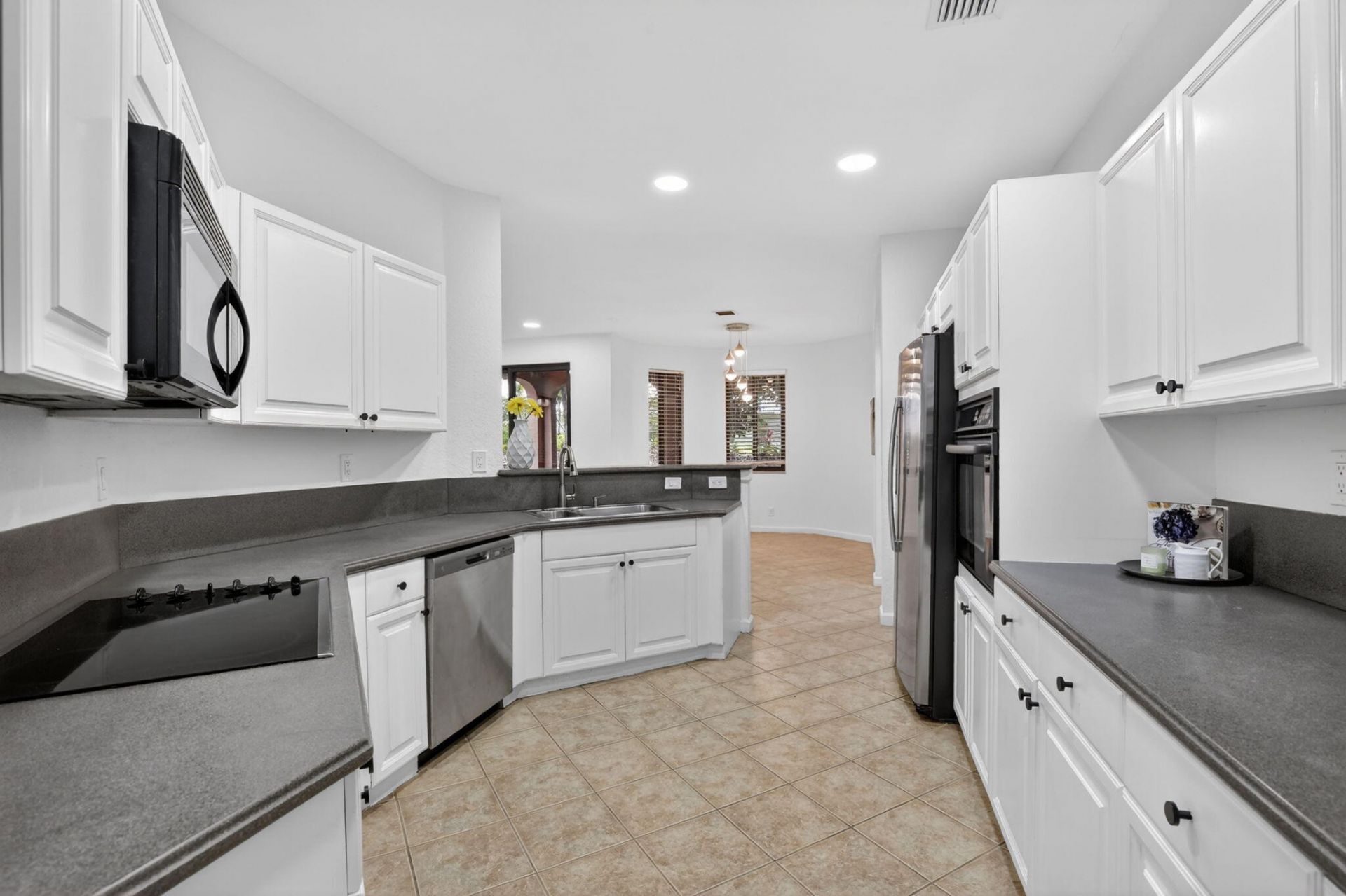 2883 Kinsington Circle, Weston, FL 33332 Photo