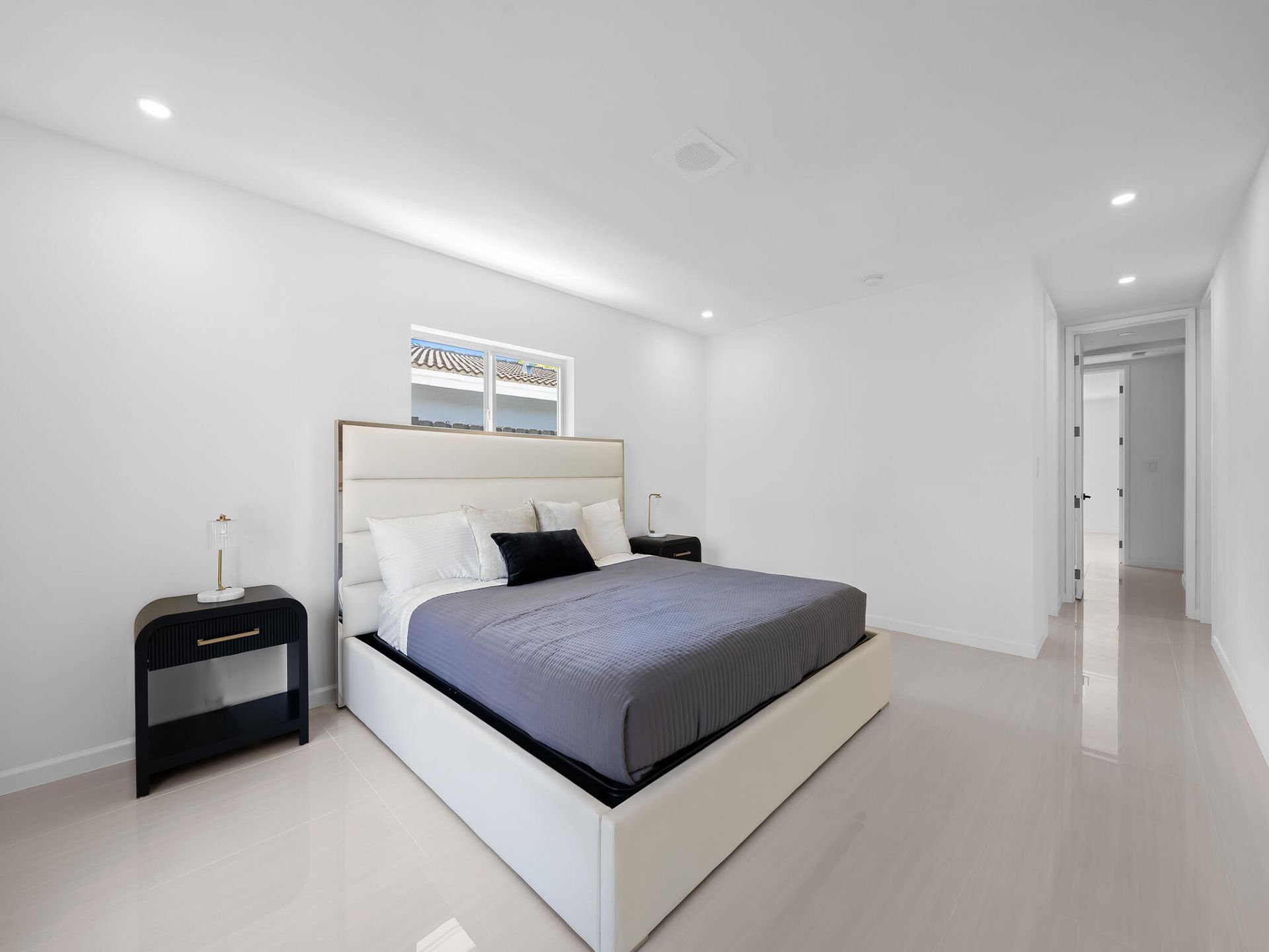 1750 NE 49th Street, Fort Lauderdale, FL 33334 Photo