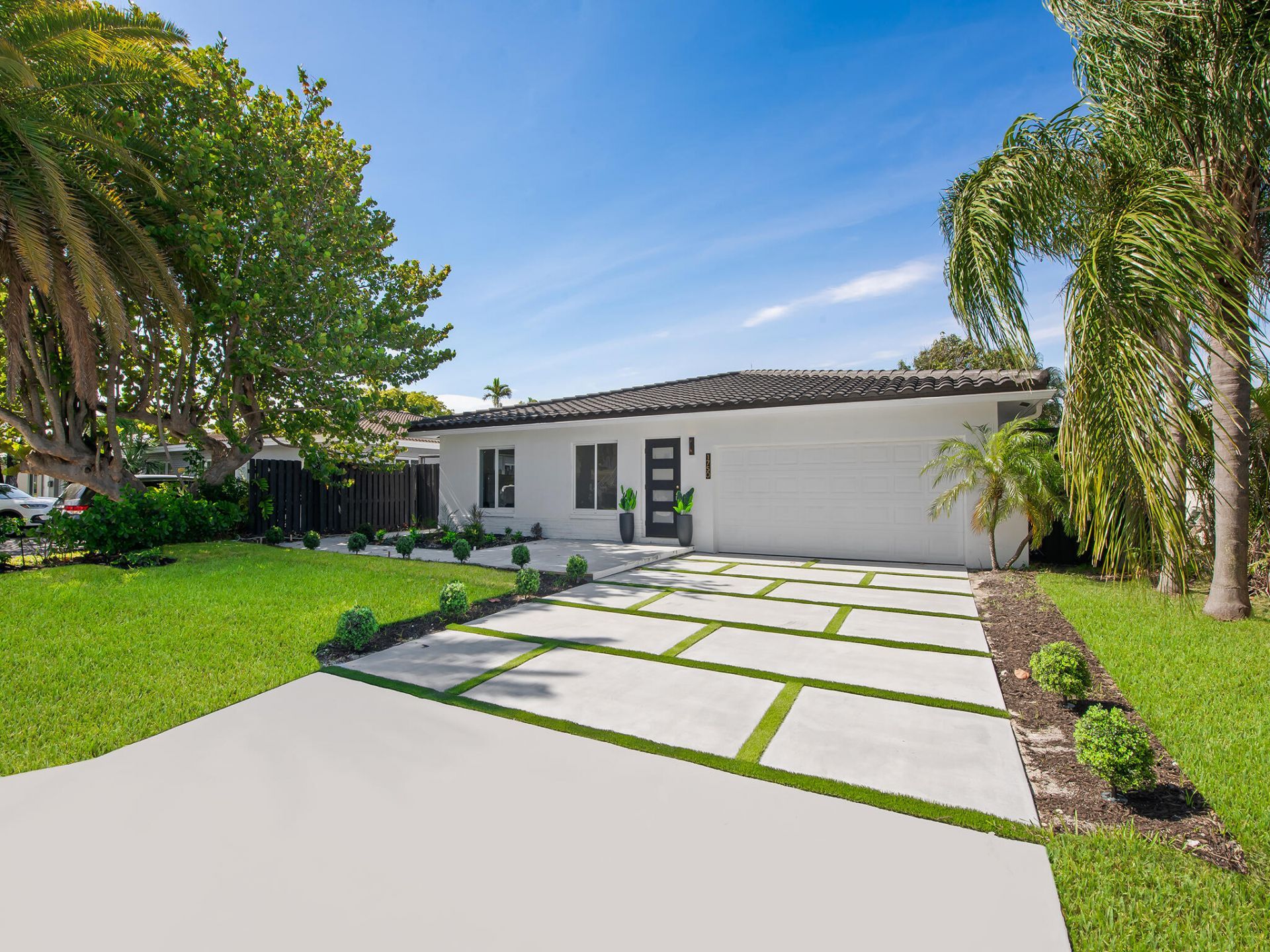 1750 NE 49th Street, Fort Lauderdale, FL 33334 Photo