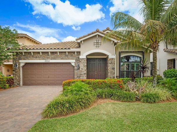 8904 Sea Chase Drive, Lake Worth, FL 33467