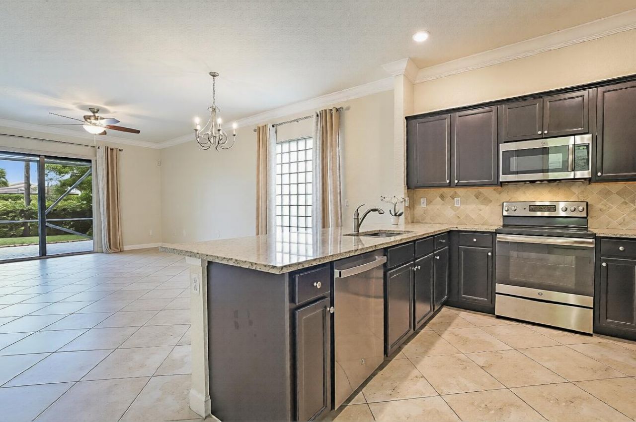 8904 Sea Chase Drive, Lake Worth, FL 33467 Photo