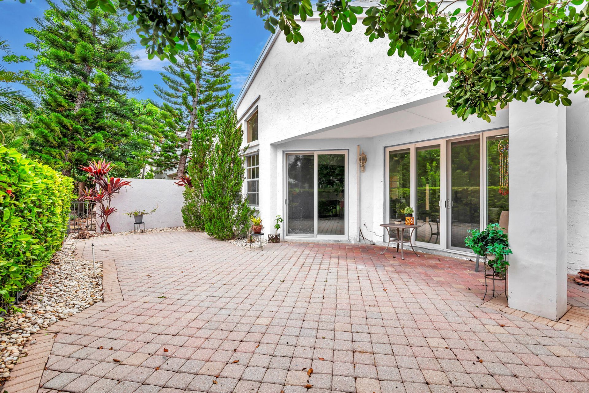 999 Lytham Court, West Palm Beach, FL 33411 Photo