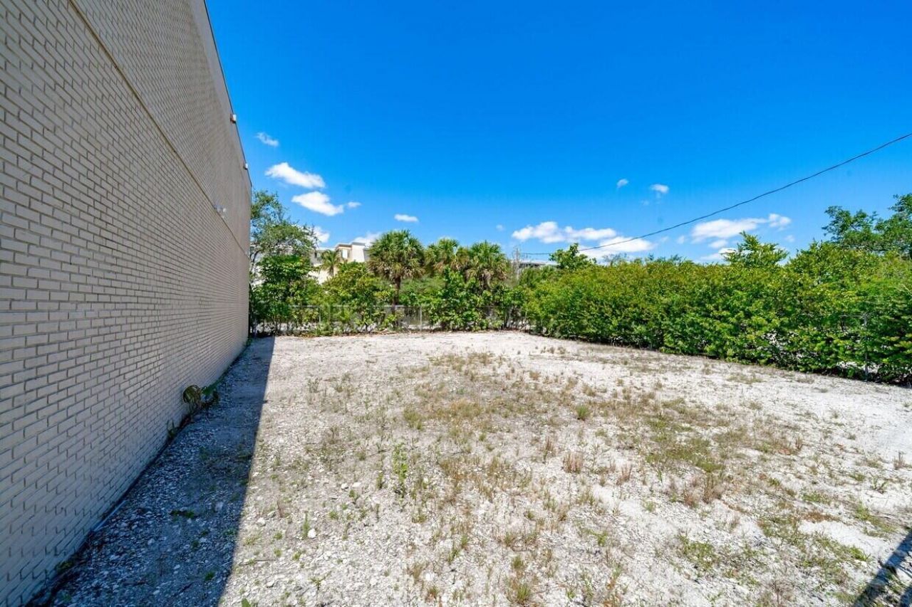234 NE 4th Avenue, Delray Beach, FL 33484 Photo