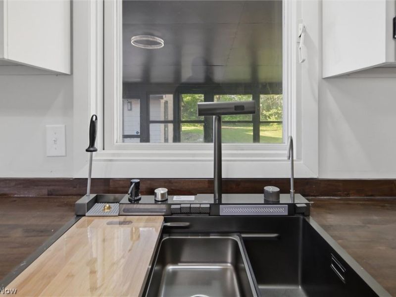 2105 Stewart Drive NW, Warren, OH 44485 Photo 8