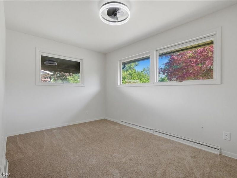2105 Stewart Drive NW, Warren, OH 44485 Photo 9