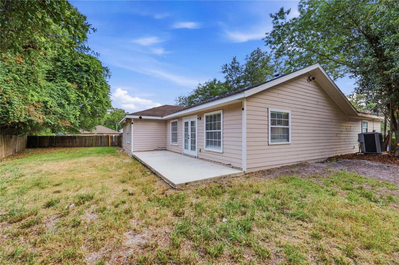 577 NW 259th Terrace, Newberry, FL 32669 Photo