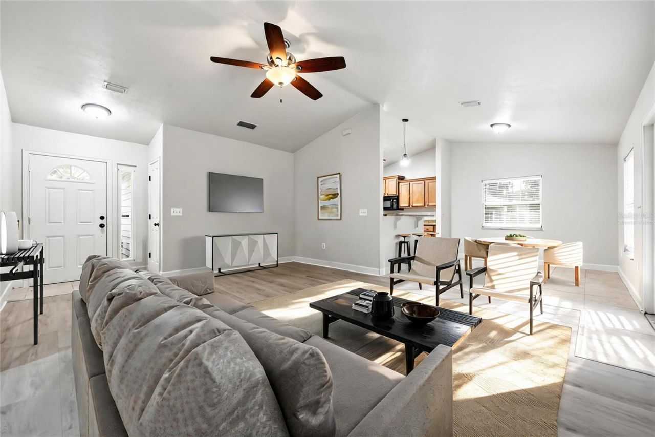 577 NW 259th Terrace, Newberry, FL 32669 Photo