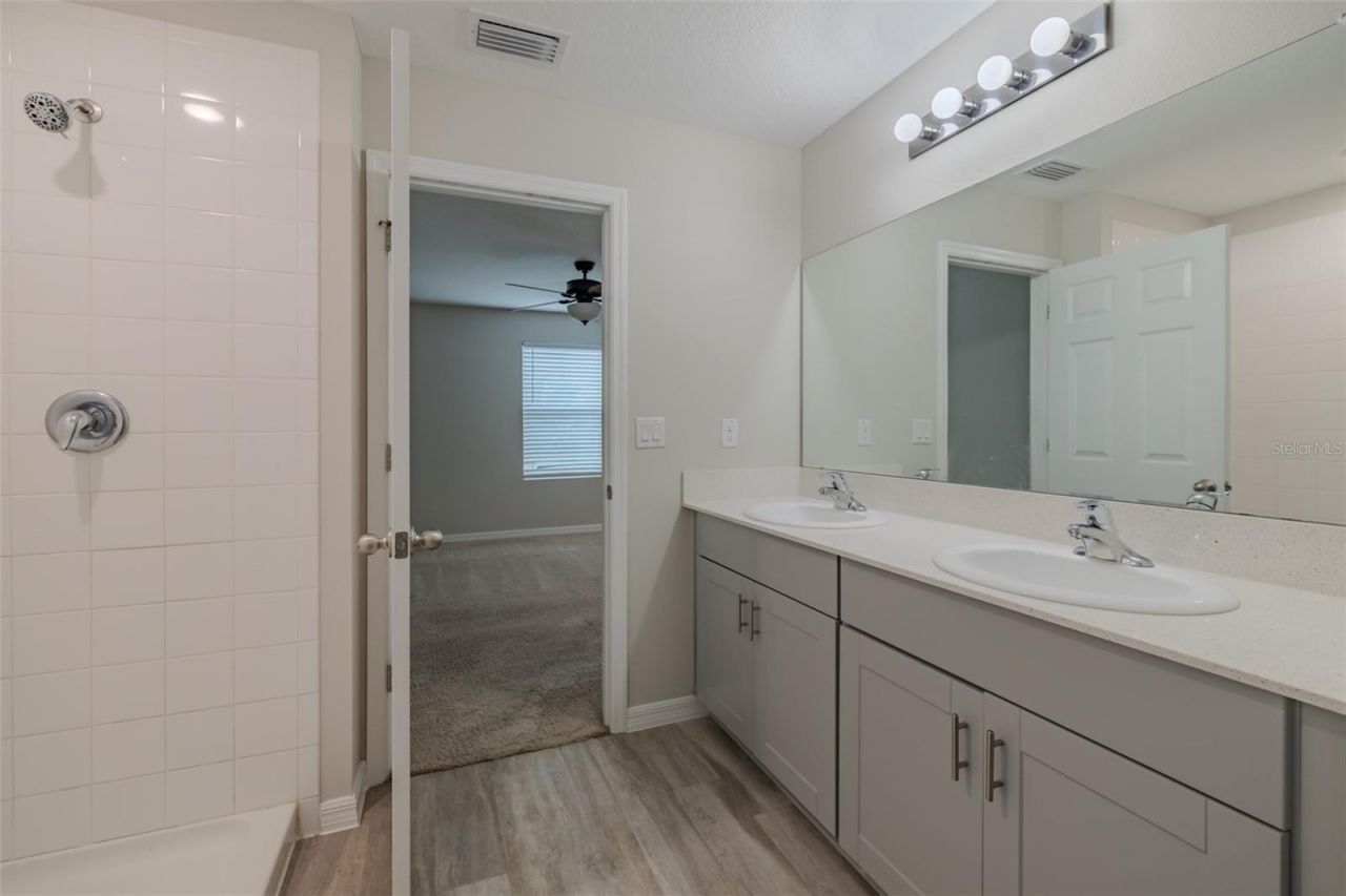14606 Brumby Ridge Avenue, Lithia, FL 33547 Photo
