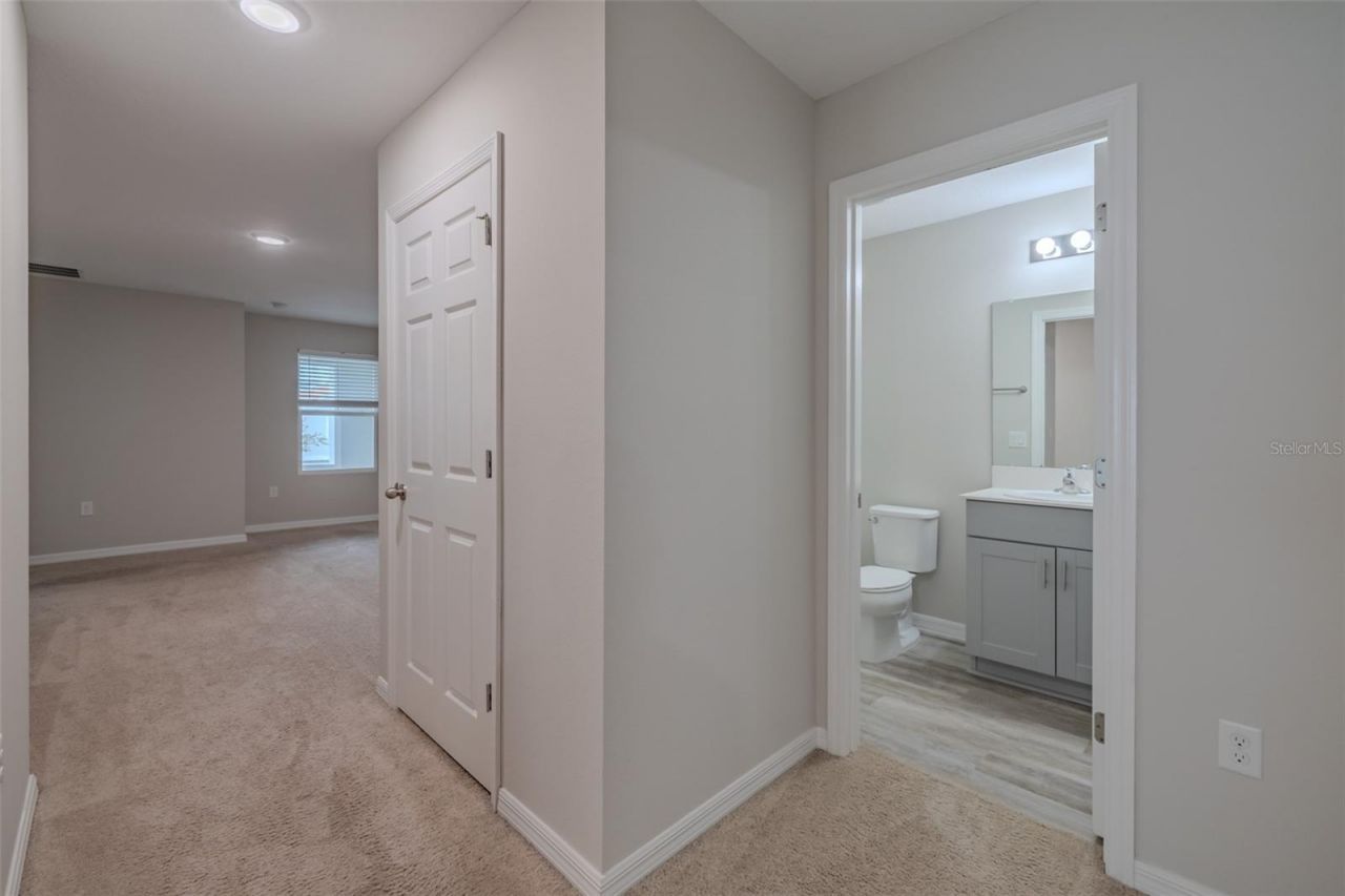 14606 Brumby Ridge Avenue, Lithia, FL 33547 Photo