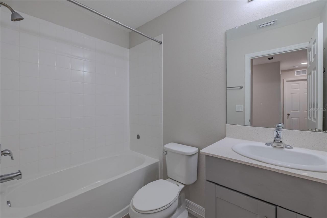 14606 Brumby Ridge Avenue, Lithia, FL 33547 Photo