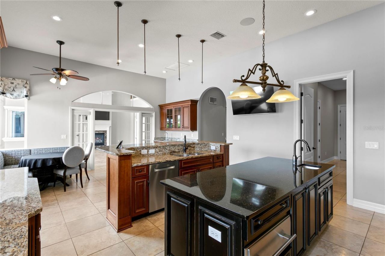 6459 Rubia Circle, Apollo Beach, FL 33572 Photo