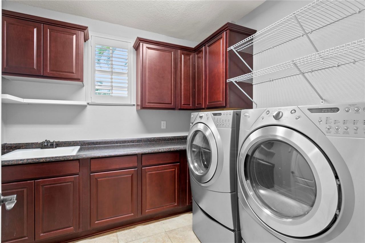 6459 Rubia Circle, Apollo Beach, FL 33572 Photo