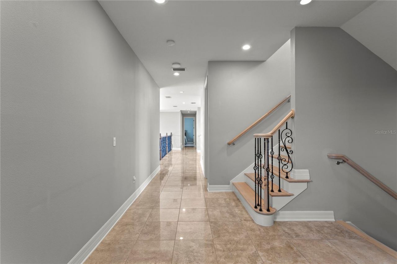 6459 Rubia Circle, Apollo Beach, FL 33572 Photo