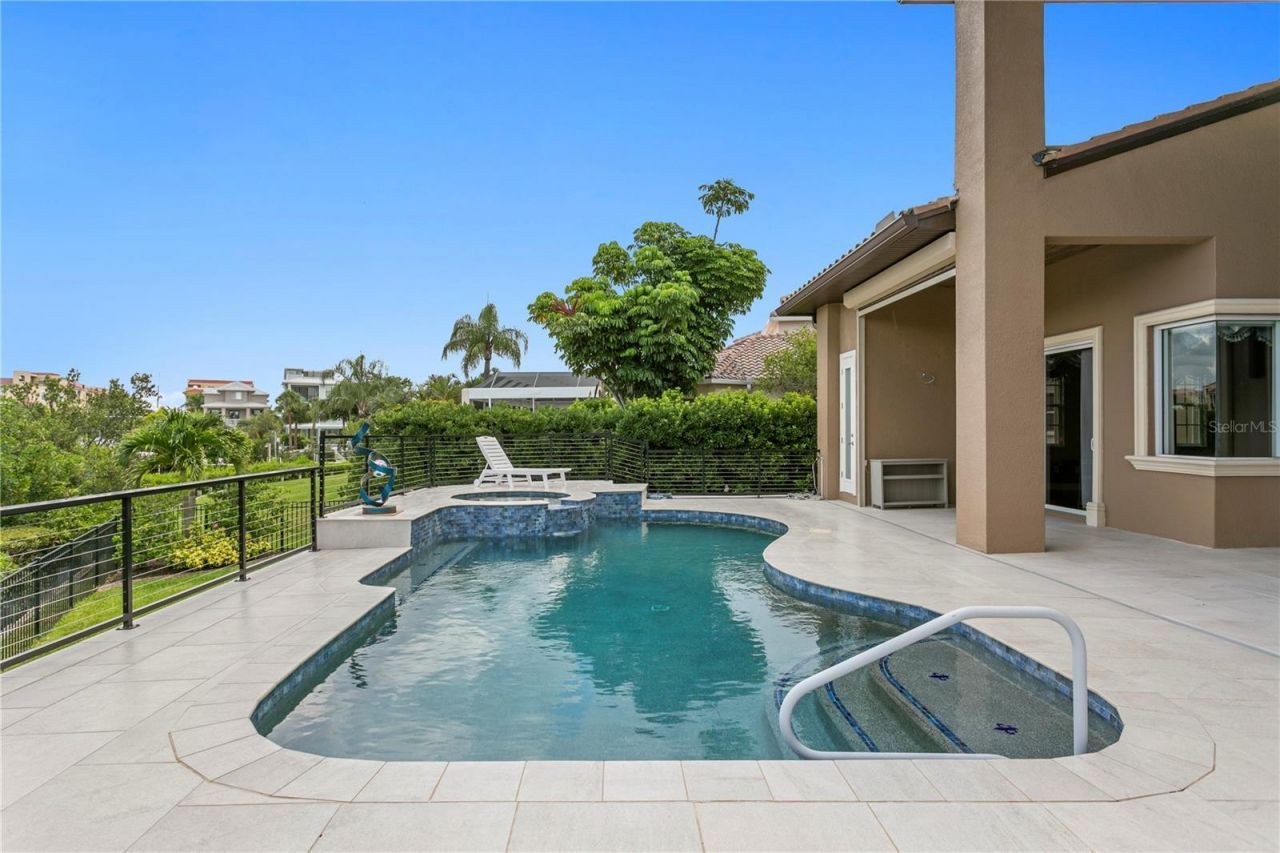 6459 Rubia Circle, Apollo Beach, FL 33572 Photo