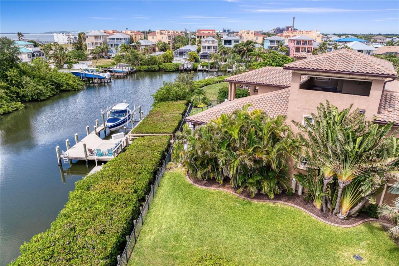 6459 Rubia Circle, Apollo Beach, FL 33572 Photo
