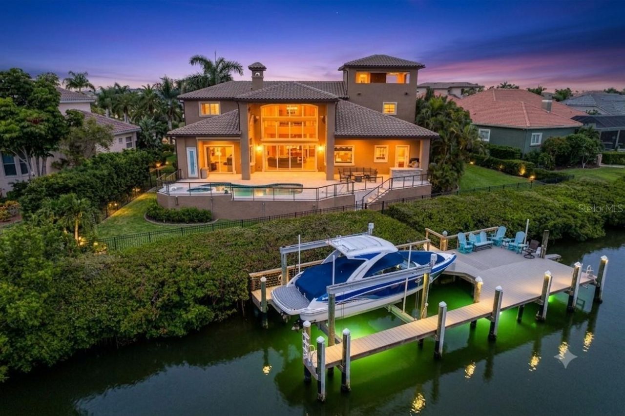 6459 Rubia Circle, Apollo Beach, FL 33572 Photo