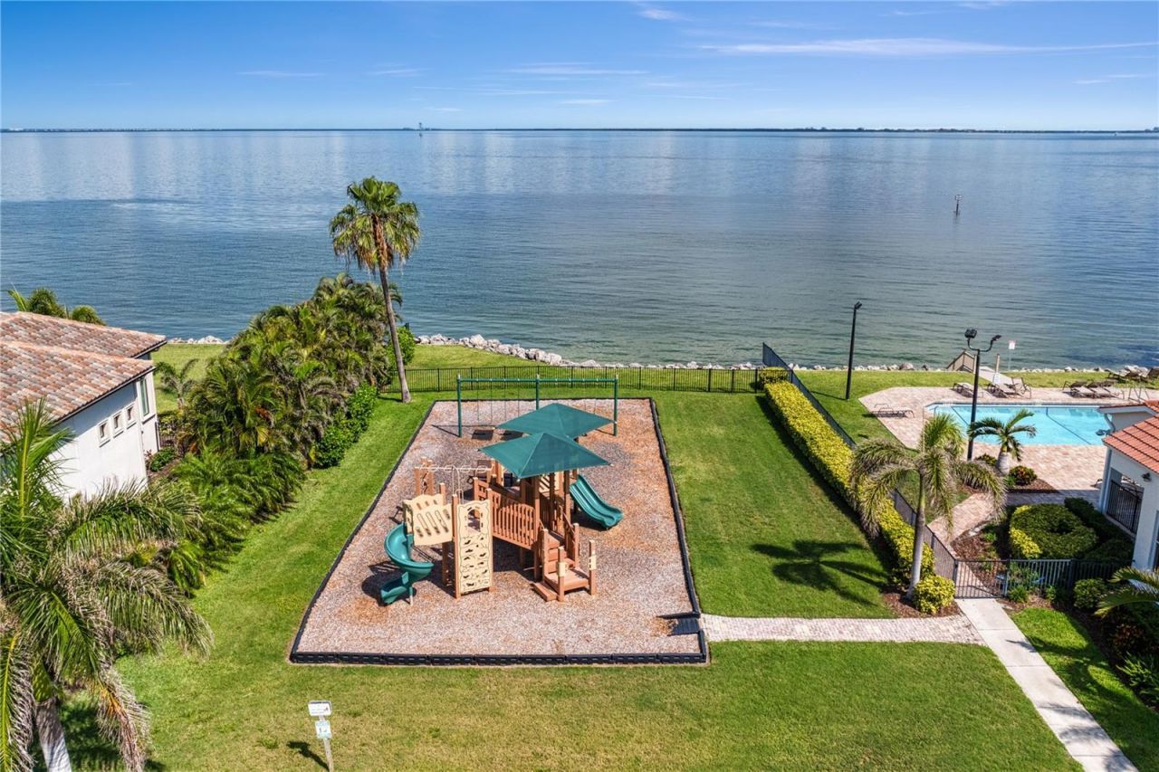 6459 Rubia Circle, Apollo Beach, FL 33572 Photo