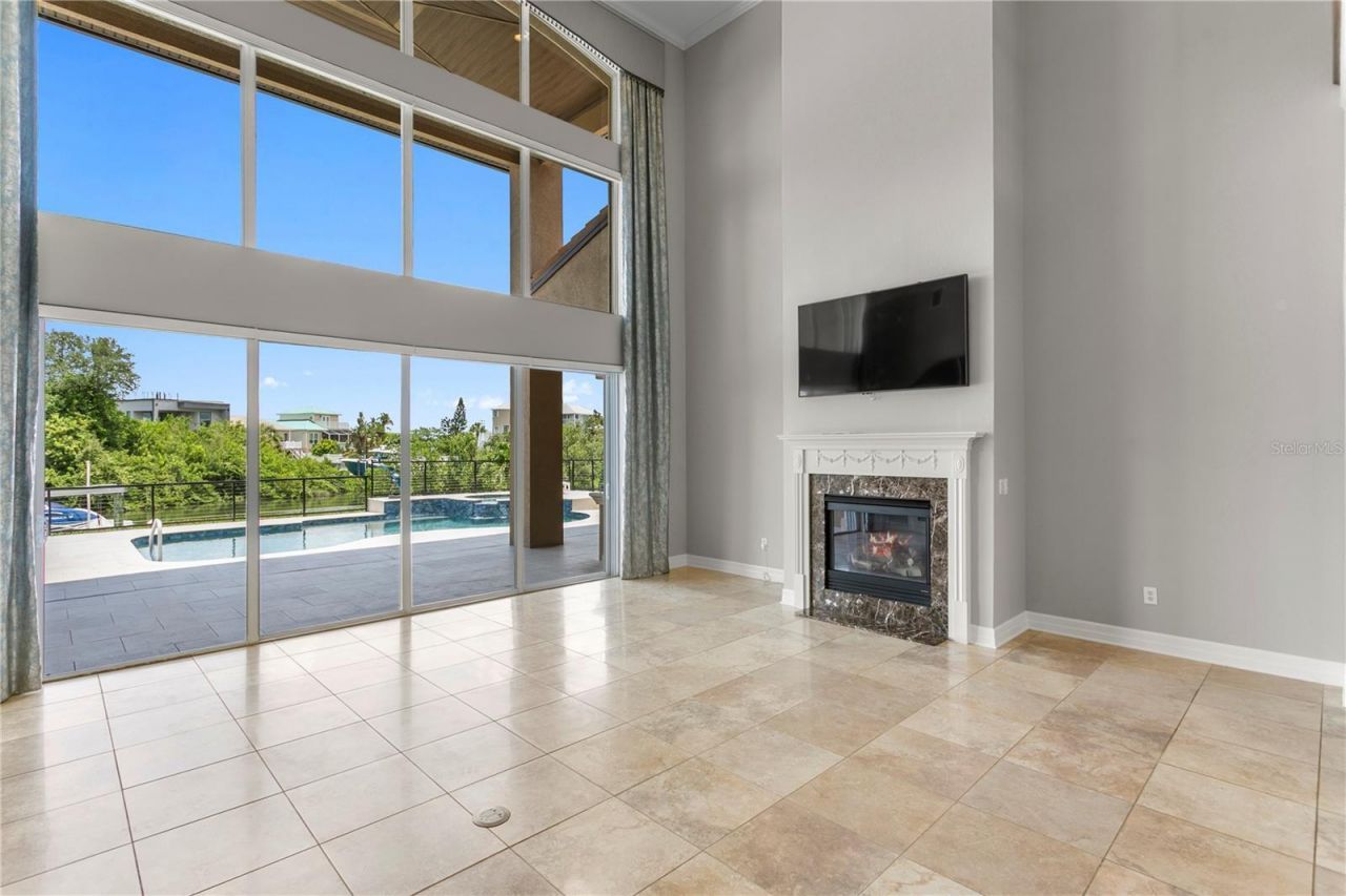 6459 Rubia Circle, Apollo Beach, FL 33572 Photo