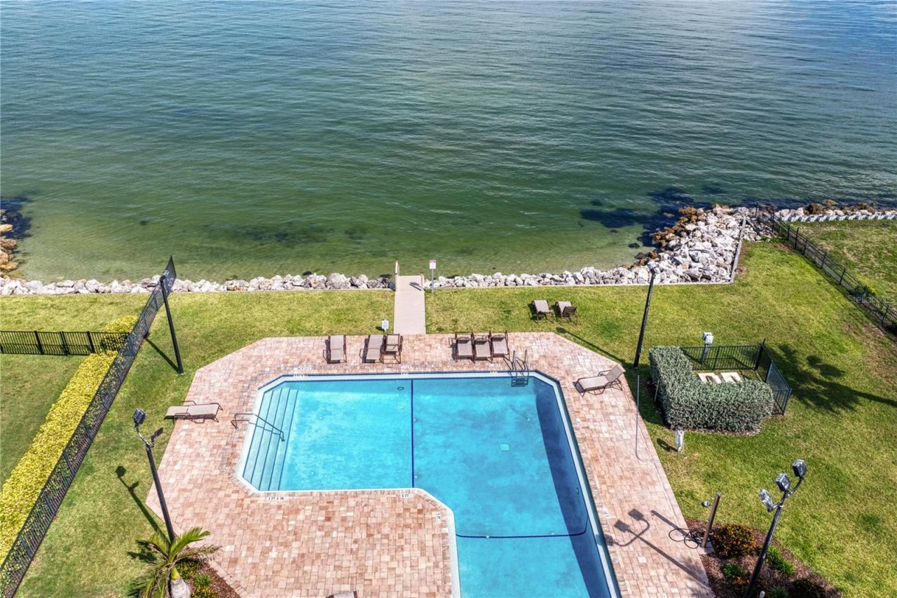 6459 Rubia Circle, Apollo Beach, FL 33572 Photo