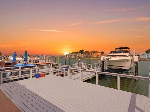 573 BOCA CIEGA POINT BOULEVARD N, ST PETERSBURG, FL 33708