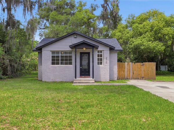 210 WINSLOW AVENUE , DELAND, FL 32724