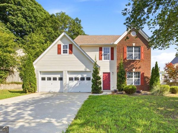 2217 Oakland Walk Drive, Lawrenceville, GA 30044