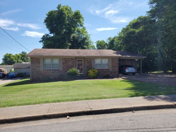 413 Cotton St SE, Pulaski, TN 38478