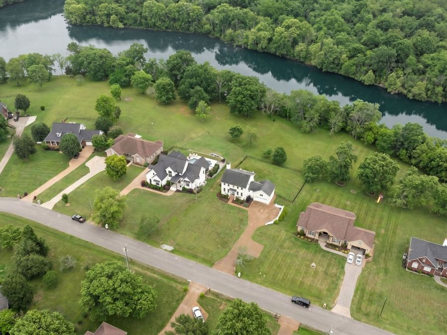 Property Image 95