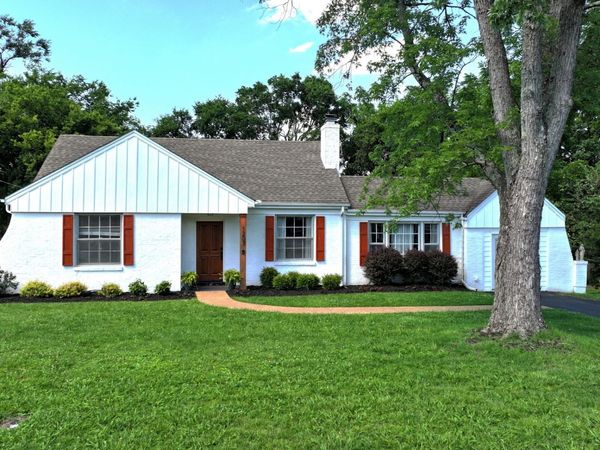 1207 Kenwood Dr , Nashville, TN 37216
