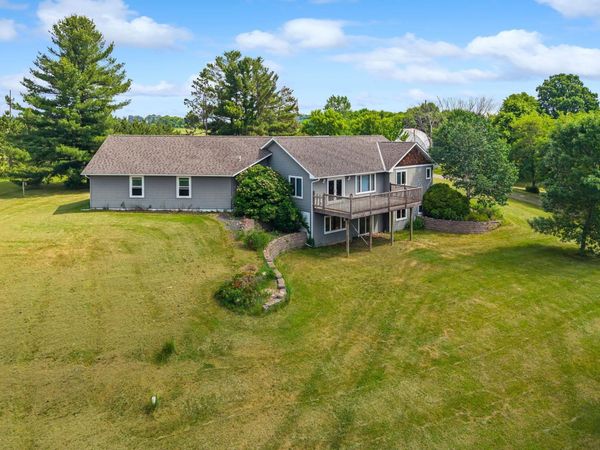 1729 N Bear Lake Drive, Dresser, WI 54009