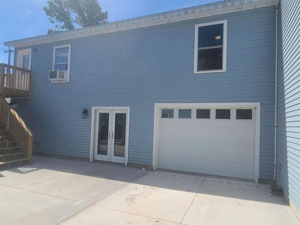 403 River View Road, Unit Garage apa, Guttenberg, IA 52052