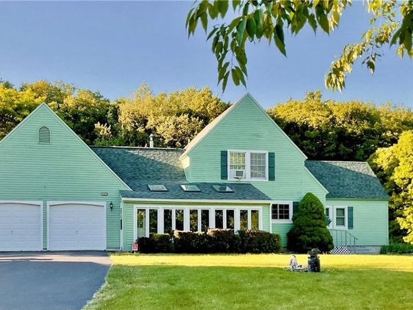 1774 Reed Road, Bergen, NY 14416