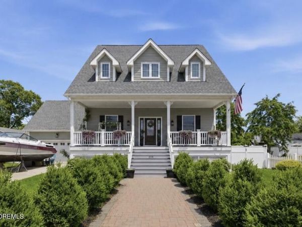 204 West Street, Union Beach, NJ 07735