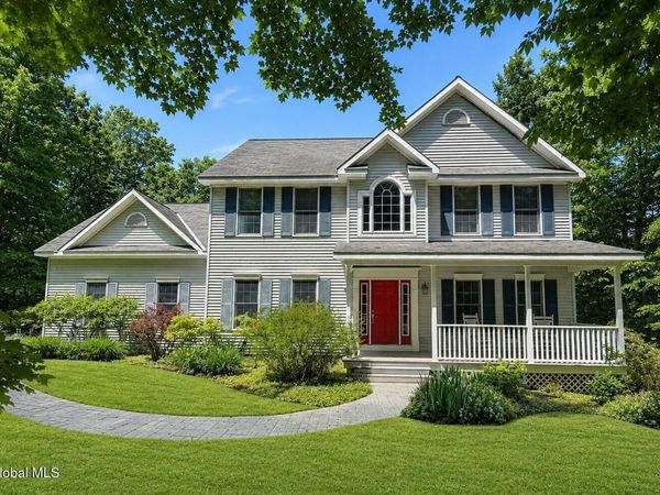 2 Marie Heights, West Sand Lake, NY 12196