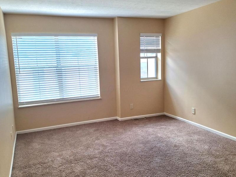 18 W Russell Street , Columbus, OH 43215 Photo 12