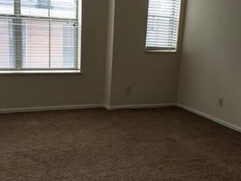 18 W Russell Street , Columbus, OH 43215 Photo 9