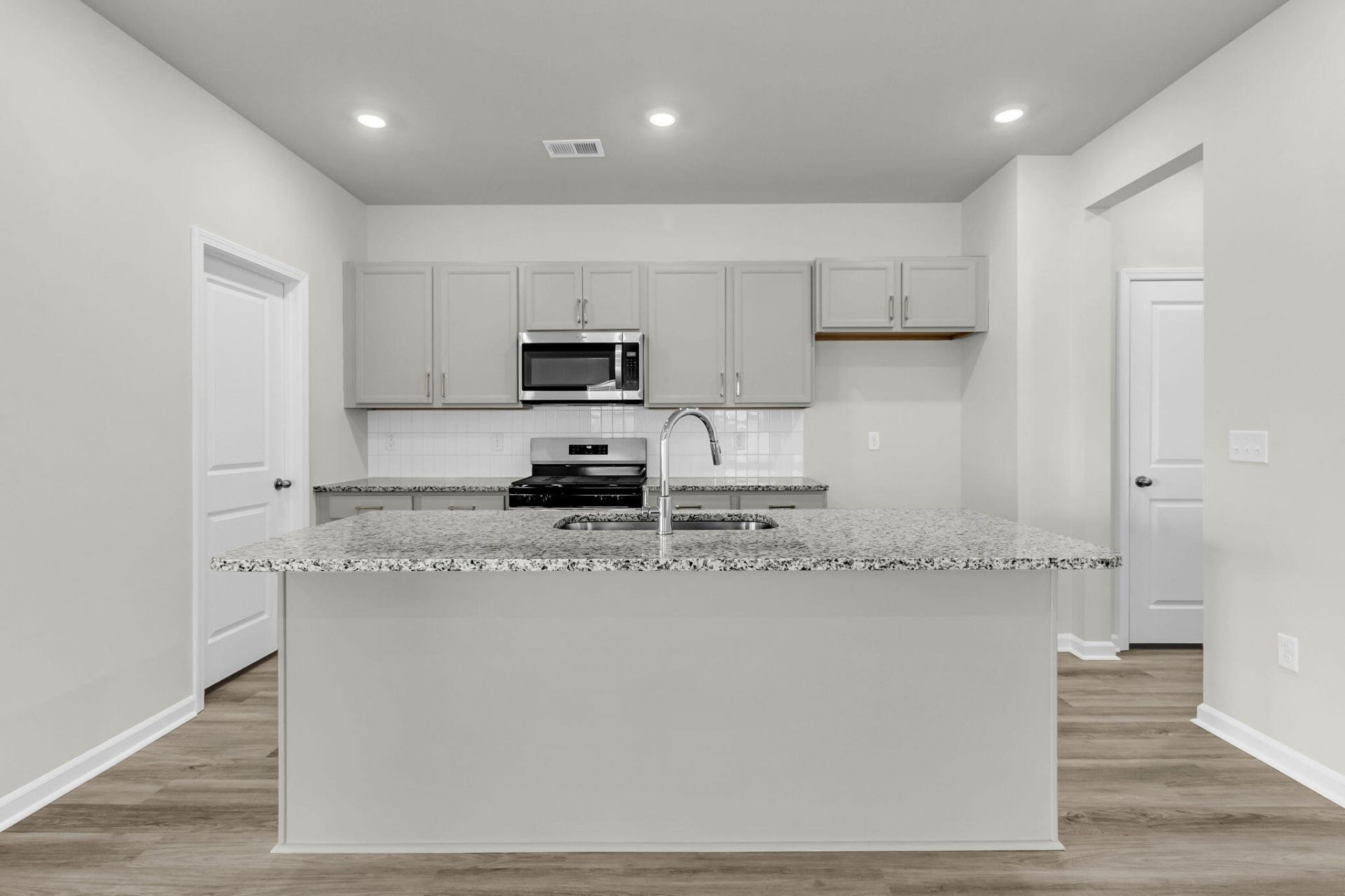 216 Hungerford Drive Photo 19