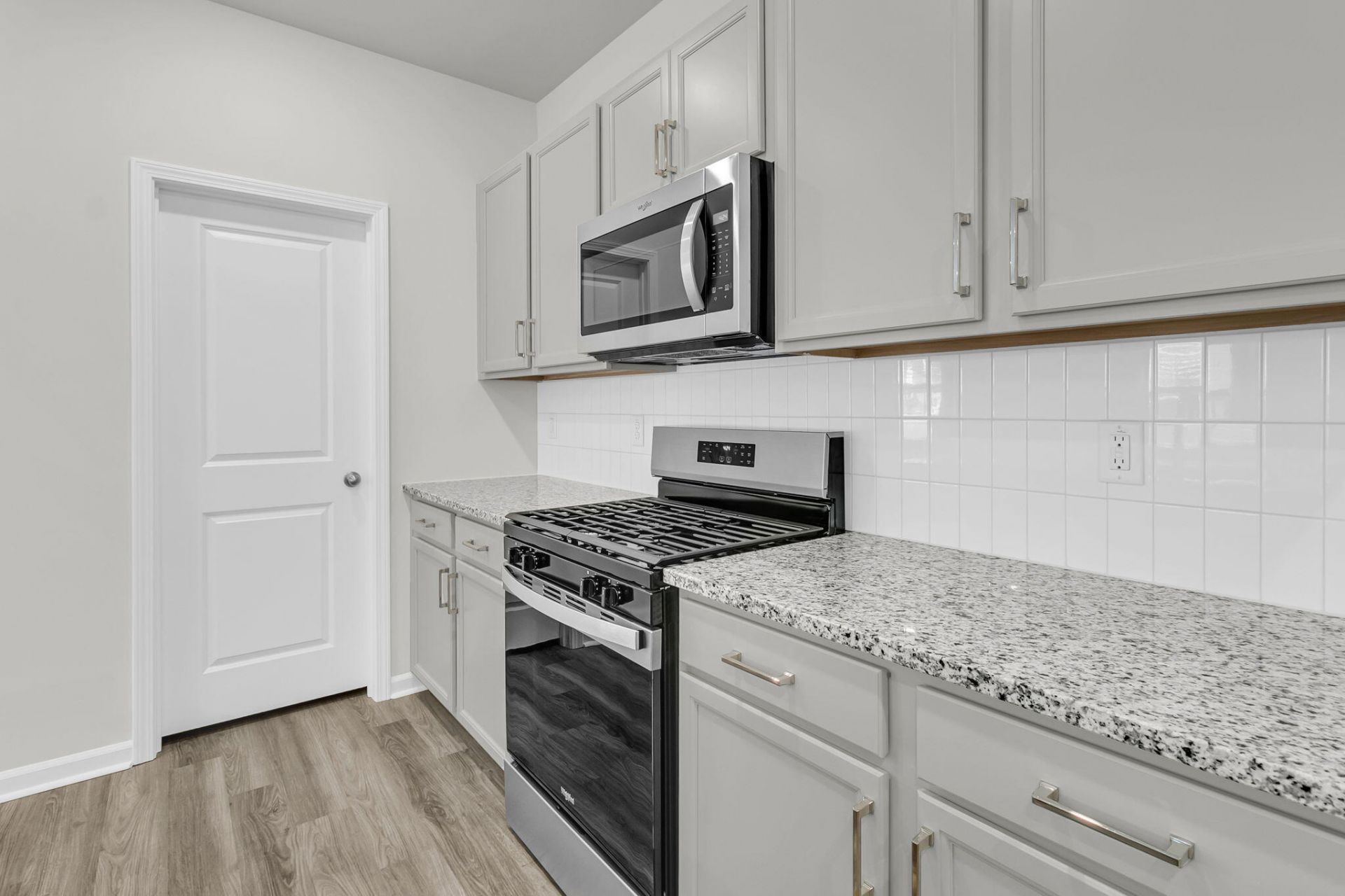 216 Hungerford Drive Photo 24
