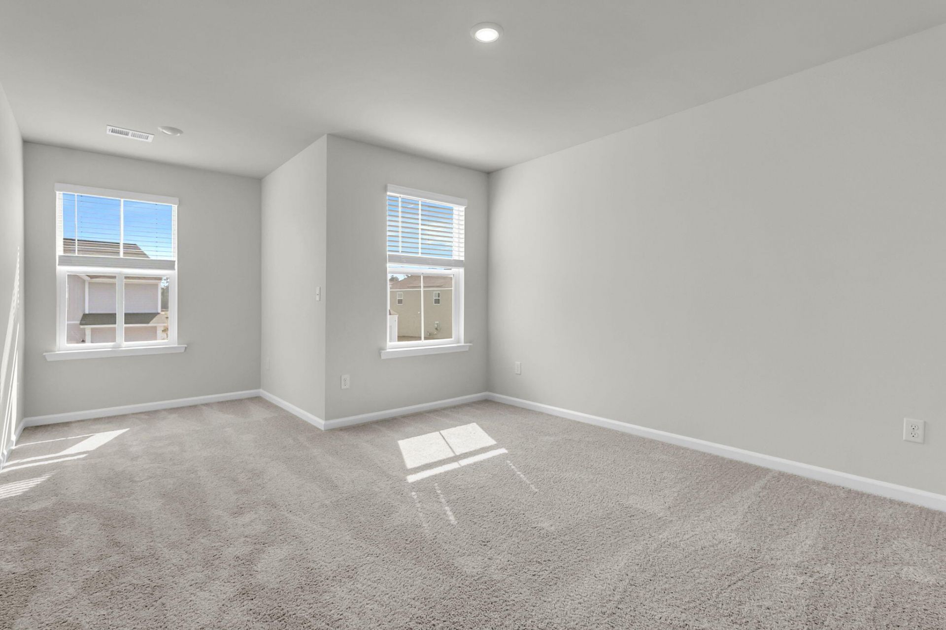 216 Hungerford Drive Photo 26