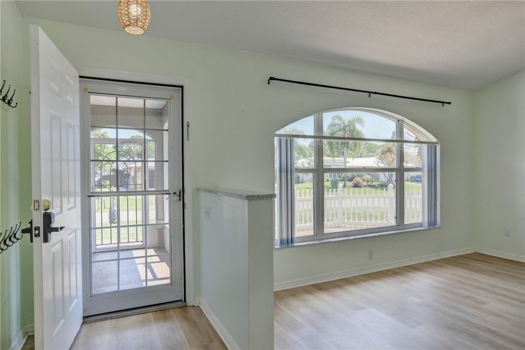 243 Dickens Avenue, Sebastian, FL 32958 Photo